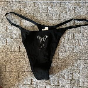 Victoria’s Secret Rhinestone Bow Thong Size Medium